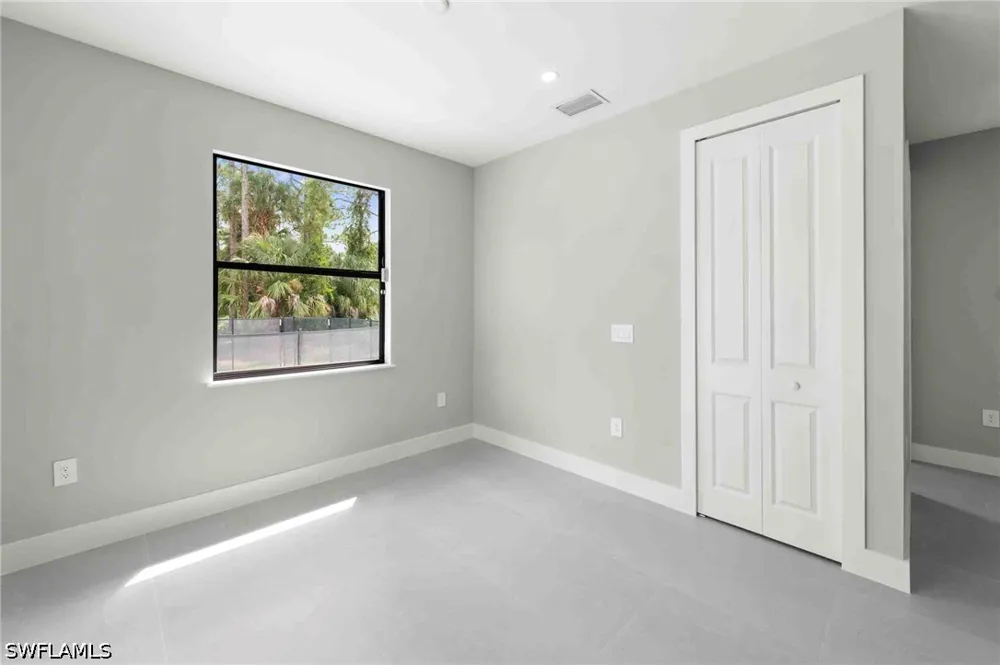 4th Street NW Naples, FL 34120