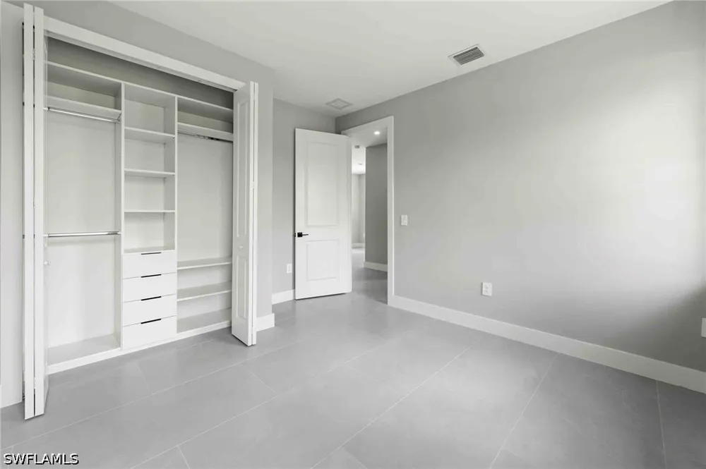 4th Street NW Naples, FL 34120