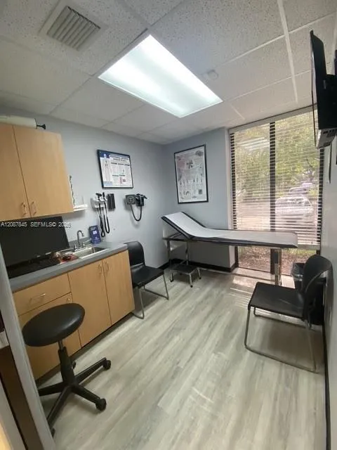 1601 Palm Ave #101 Pembroke Pines, FL 33026
