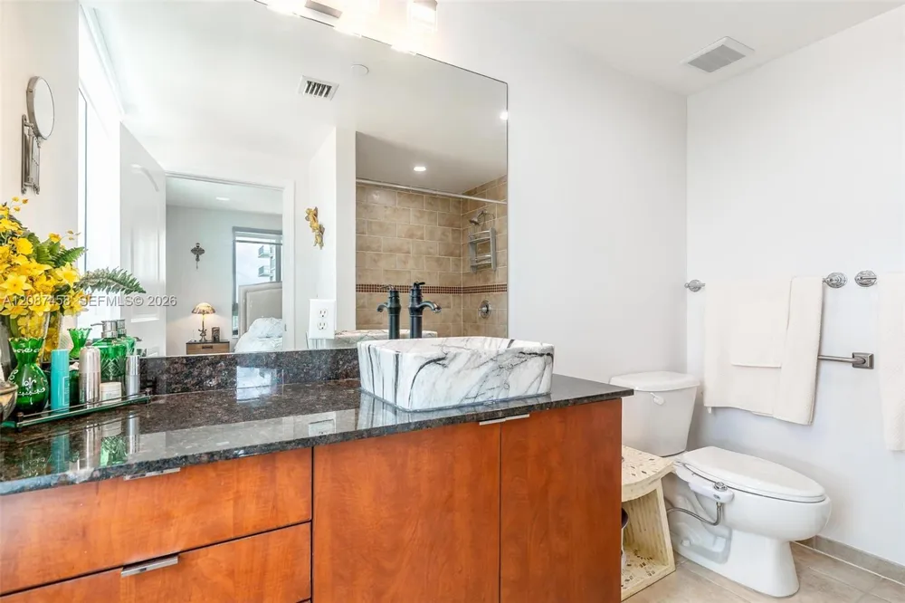 7350 SW 89th St #1411S Miami, FL 33156