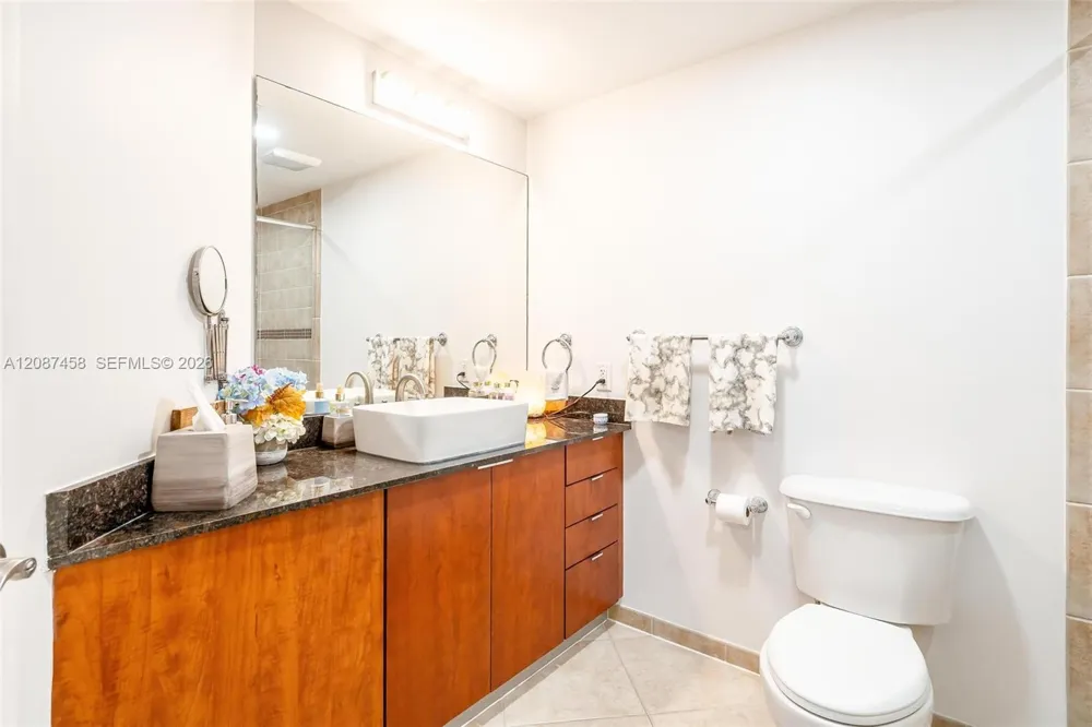7350 SW 89th St #1411S Miami, FL 33156