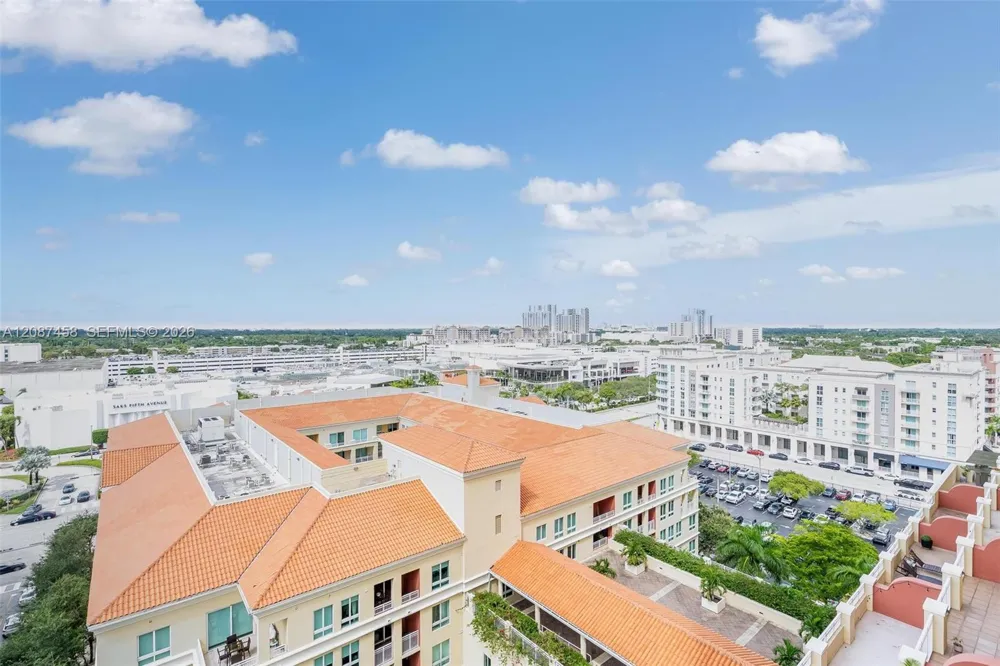 7350 SW 89th St #1411S Miami, FL 33156