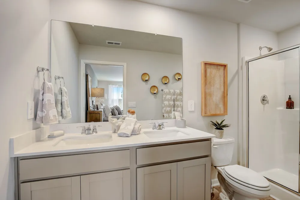 2228 Harlequin Point Lebanon, TN 37090