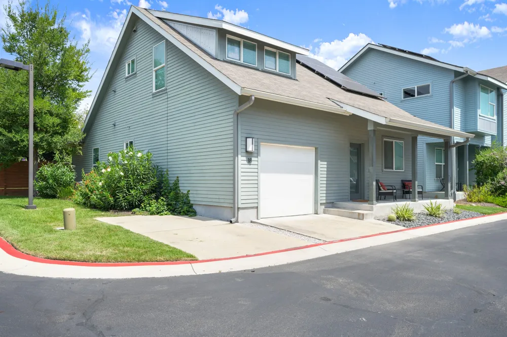 5616 S 1st Street #18 Austin, TX 78745