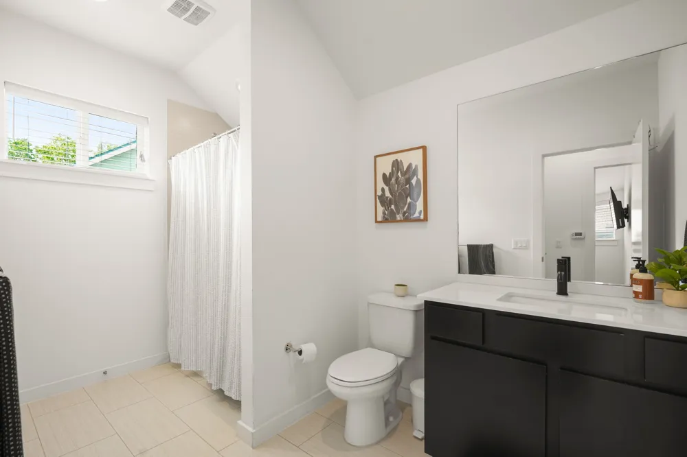 5616 S 1st Street #18 Austin, TX 78745