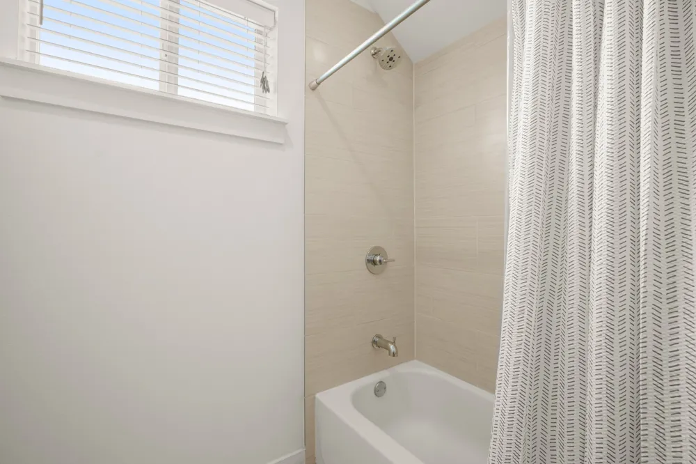 5616 S 1st Street #18 Austin, TX 78745