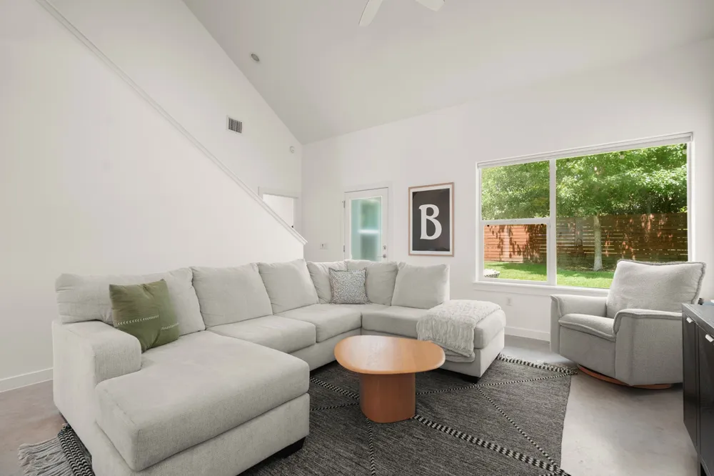 5616 S 1st Street #18 Austin, TX 78745