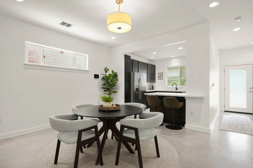 5616 S 1st Street #18 Austin, TX 78745