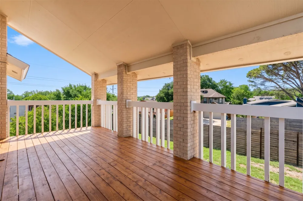 1813 Cedar Ridge Drive Austin, TX 78741