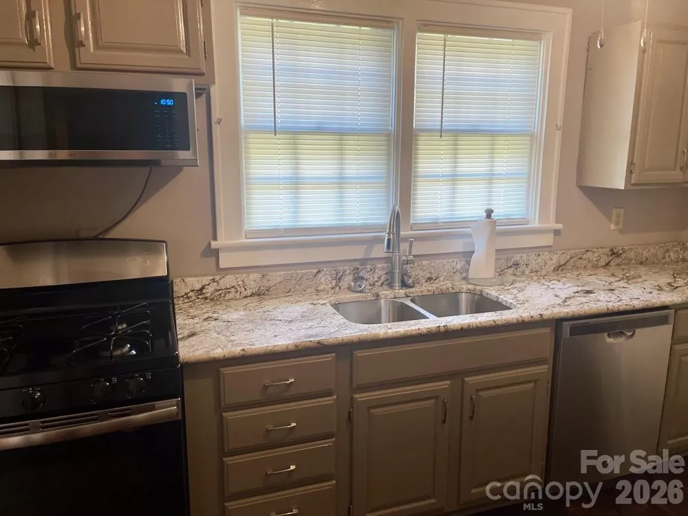 130 School Drive Spartanburg, SC 29301