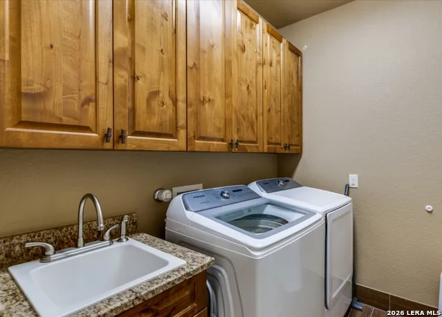 137 EDEN XING Adkins, TX 78101