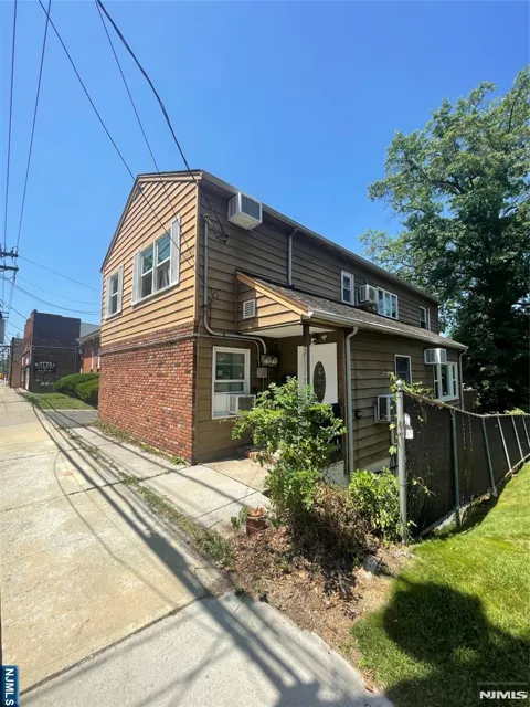 850 Palisade Avenue