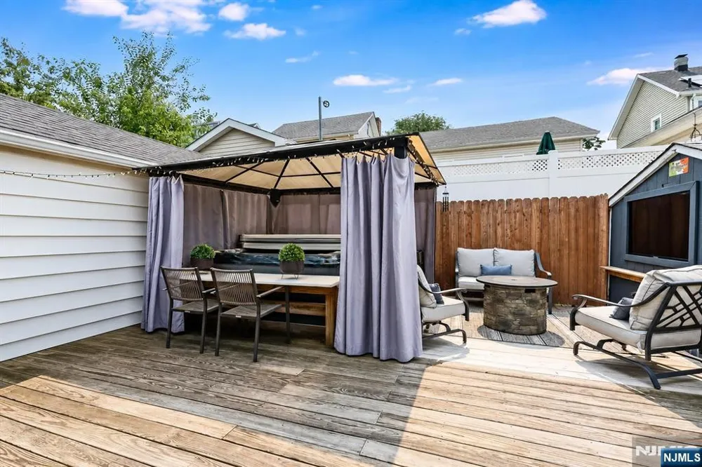 22 William Street North Arlington, NJ 07031