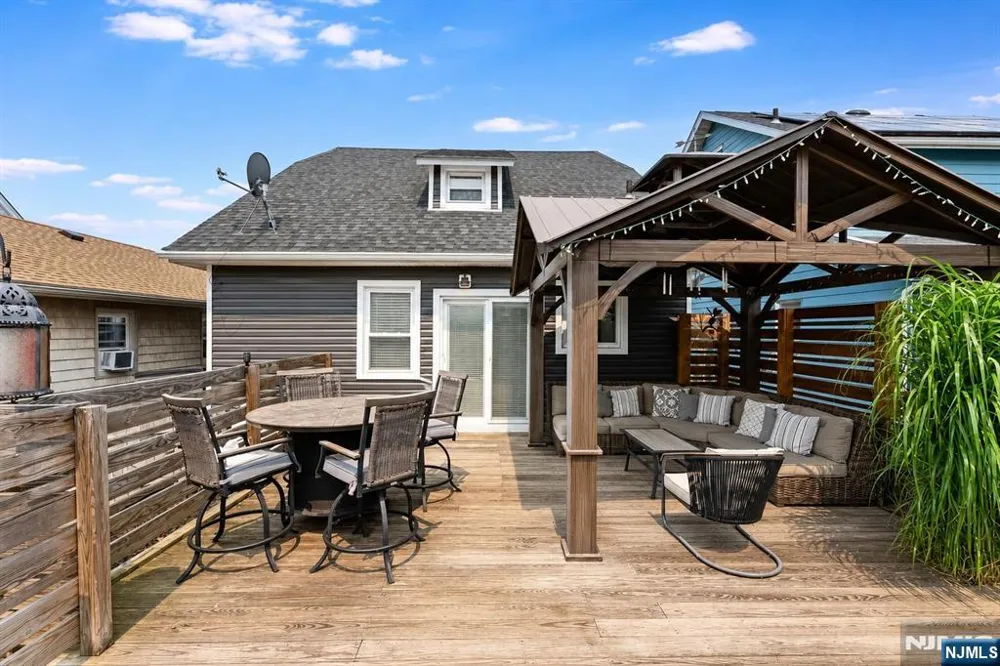 22 William Street North Arlington, NJ 07031