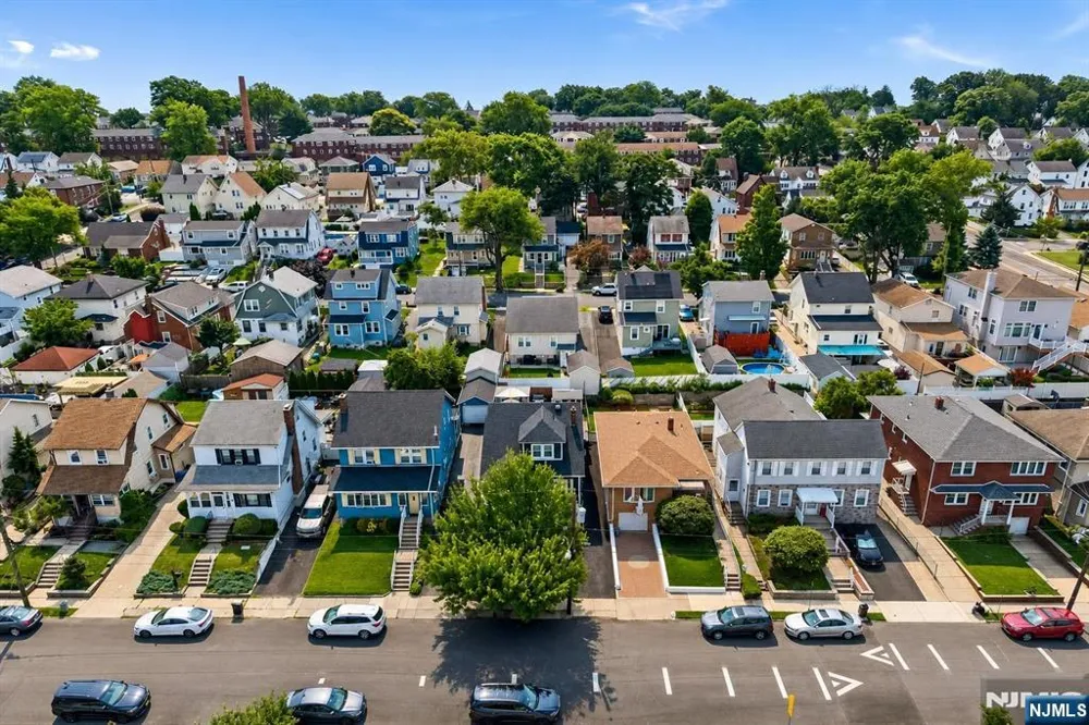 22 William Street North Arlington, NJ 07031