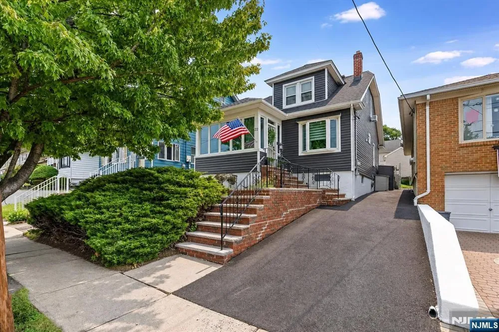 22 William Street North Arlington, NJ 07031