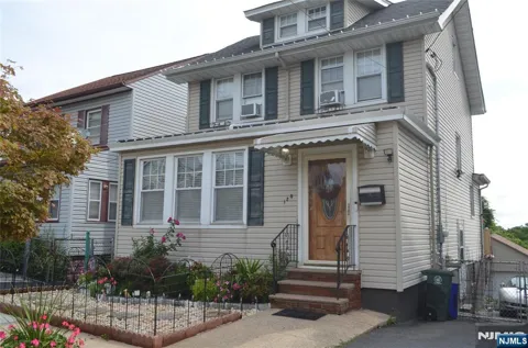 128 Hillside Terrace