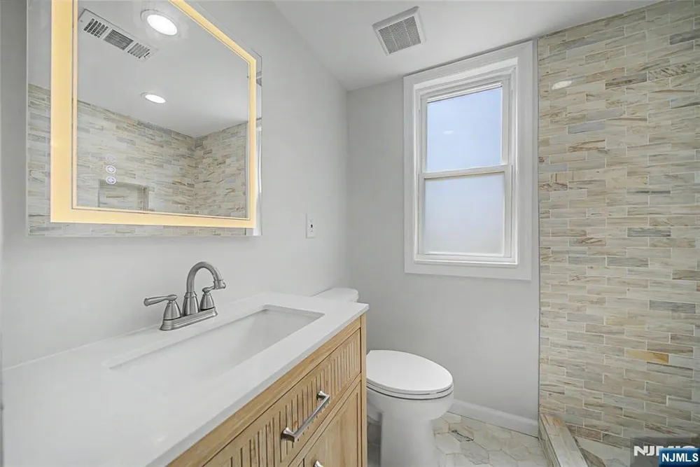 699 Bloomfield Avenue Clifton, NJ 07012
