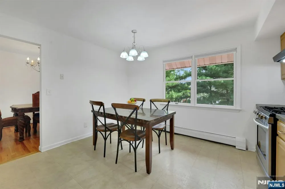 198 Scharer Avenue Northvale, NJ 07647