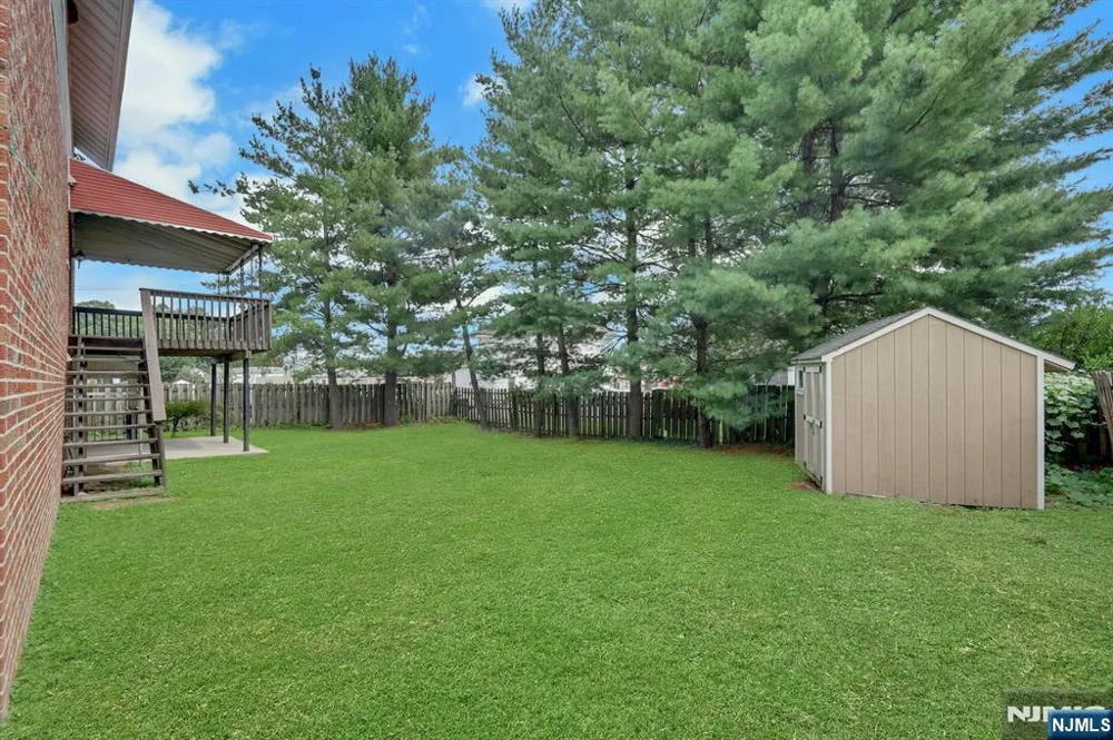 198 Scharer Avenue Northvale, NJ 07647