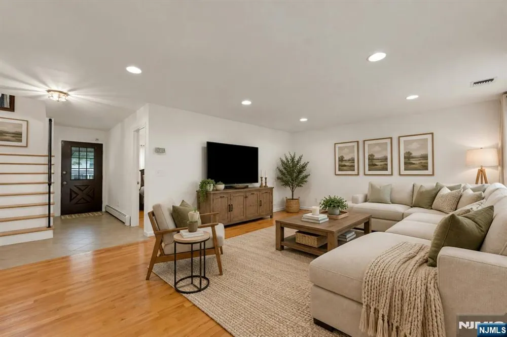 198 Scharer Avenue Northvale, NJ 07647