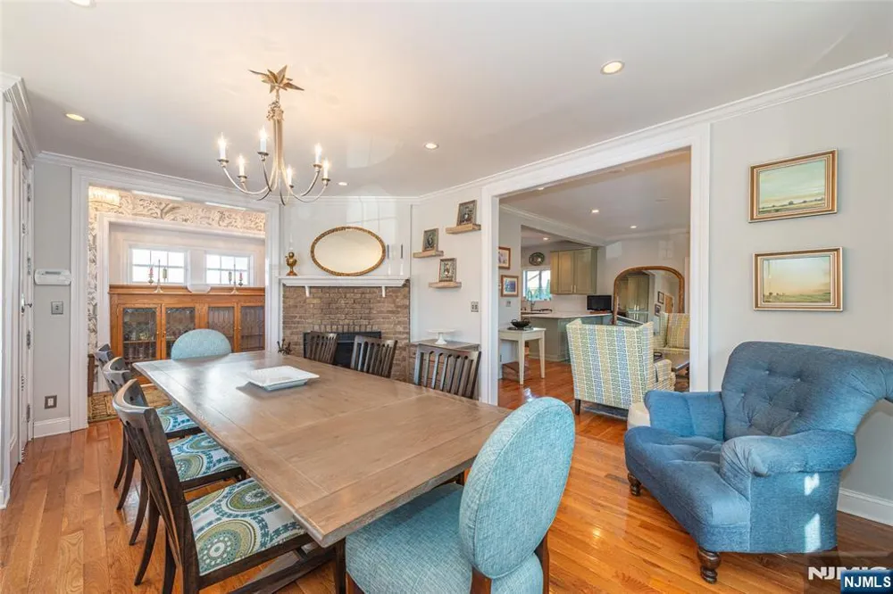 85 Evergreen Avenue Bloomfield, NJ 07003