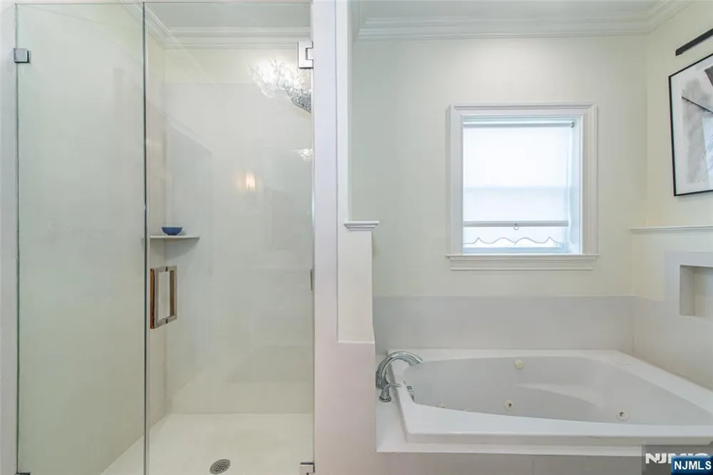 85 Evergreen Avenue Bloomfield, NJ 07003
