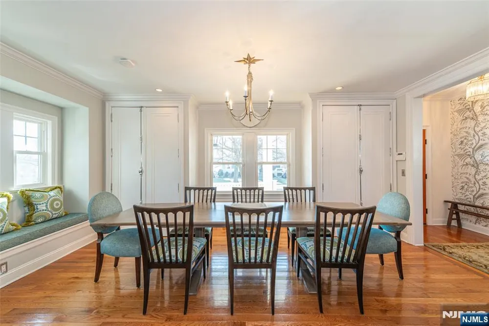 85 Evergreen Avenue Bloomfield, NJ 07003