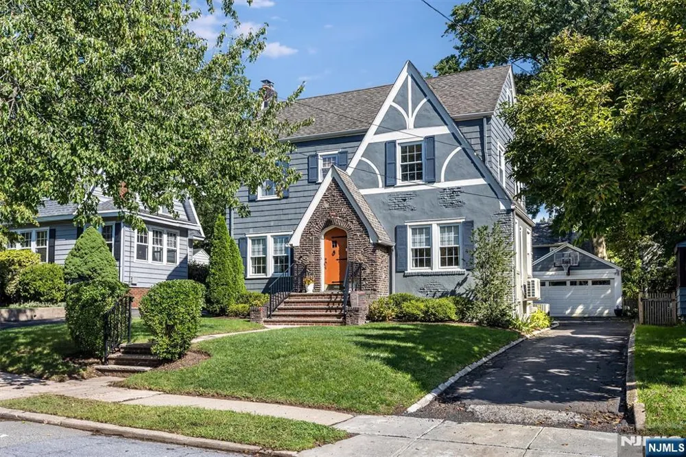 10 Colgate Road Maplewood, NJ 07040