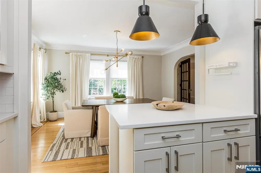 10 Colgate Road Maplewood, NJ 07040