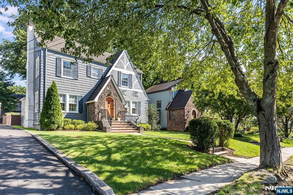 10 Colgate Road Maplewood, NJ 07040