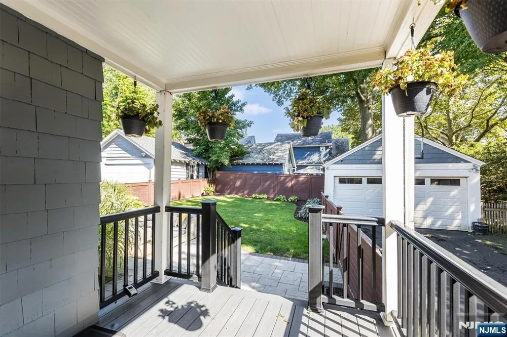 10 Colgate Road Maplewood, NJ 07040