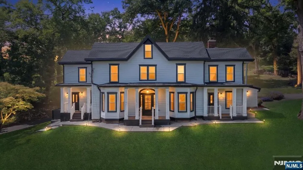 231 Wierimus Road Hillsdale, NJ 07642