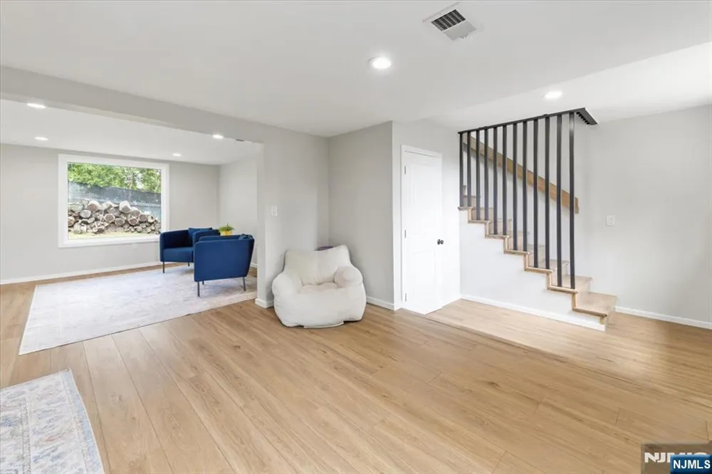 231 Wierimus Road Hillsdale, NJ 07642