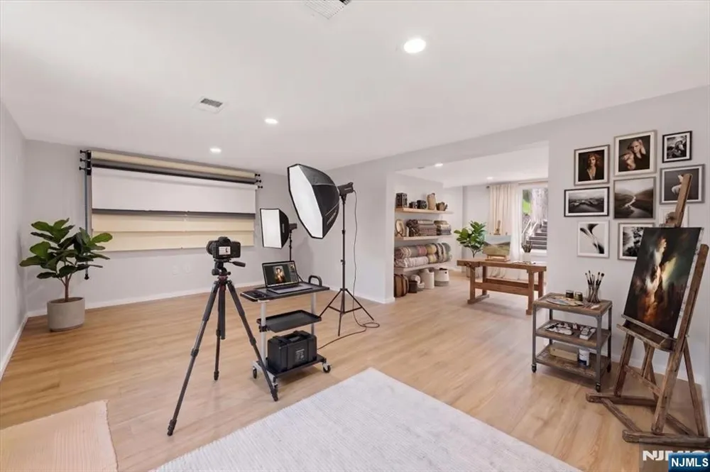 231 Wierimus Road Hillsdale, NJ 07642
