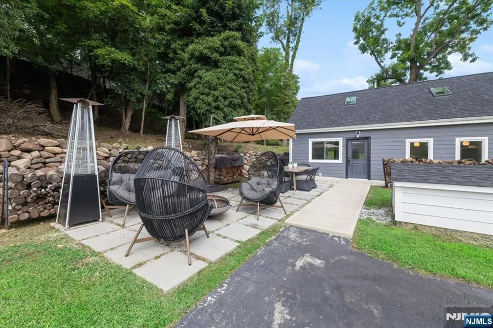 231 Wierimus Road Hillsdale, NJ 07642