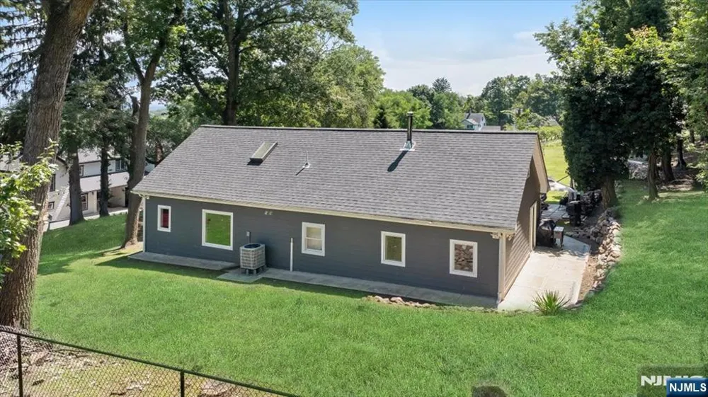 231 Wierimus Road Hillsdale, NJ 07642
