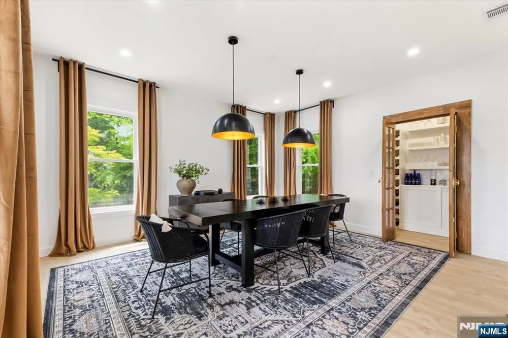 231 Wierimus Road Hillsdale, NJ 07642