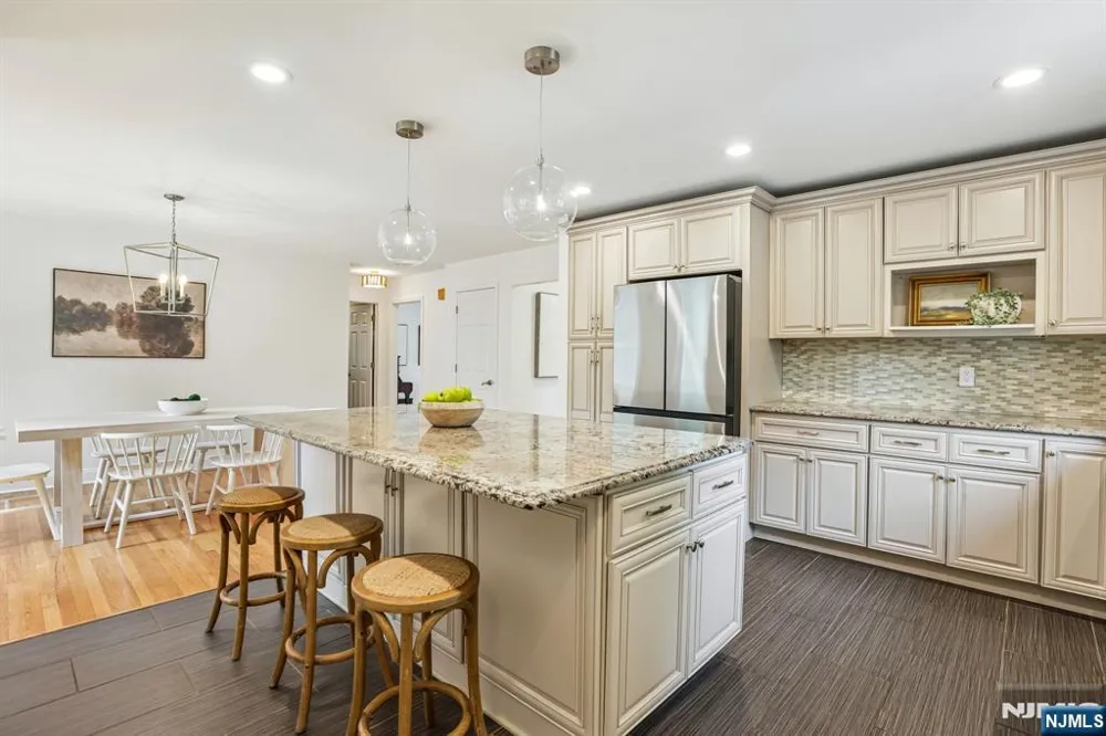 650 Ridgewood Road Maplewood, NJ 07040