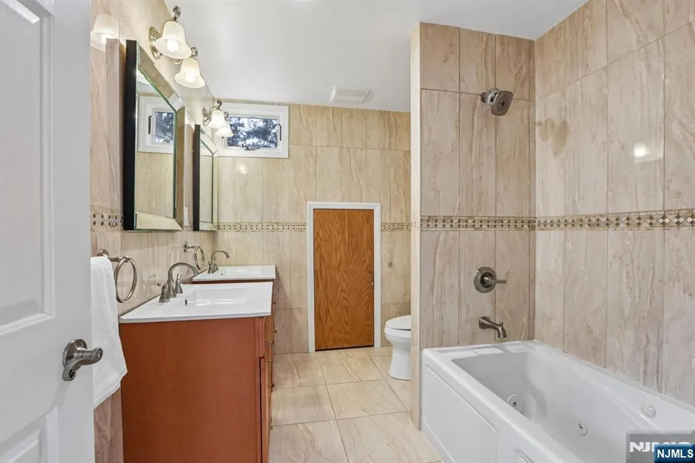 650 Ridgewood Road Maplewood, NJ 07040