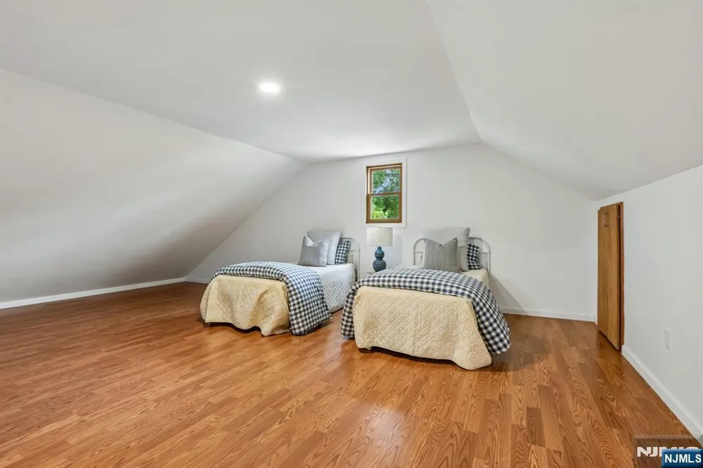 650 Ridgewood Road Maplewood, NJ 07040