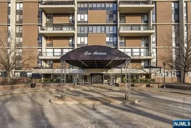 2 Horizon Road 1211 Fort Lee, NJ 07024