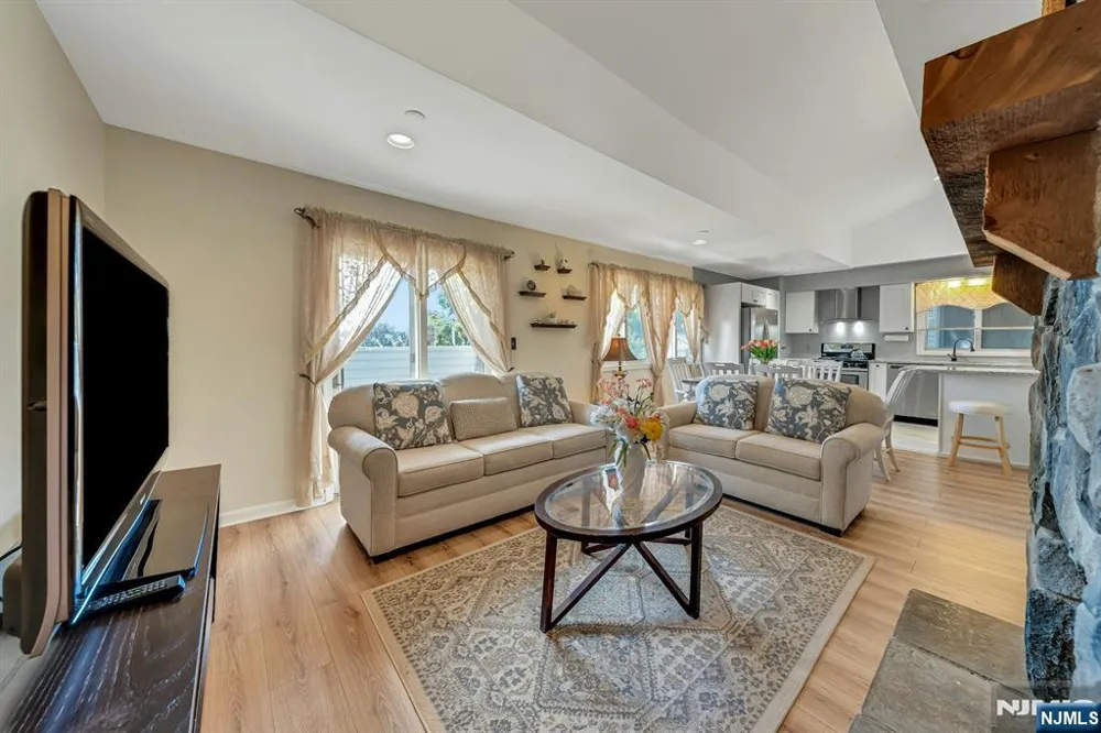 148 Main Avenue 142 Passaic, NJ 07055
