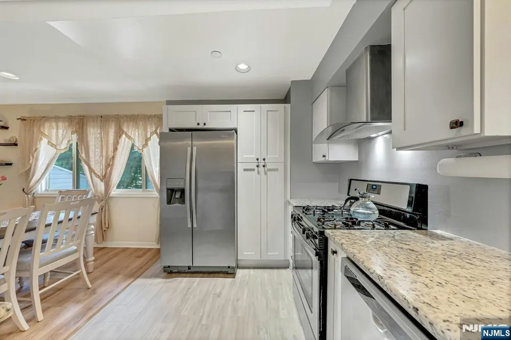 148 Main Avenue 142 Passaic, NJ 07055