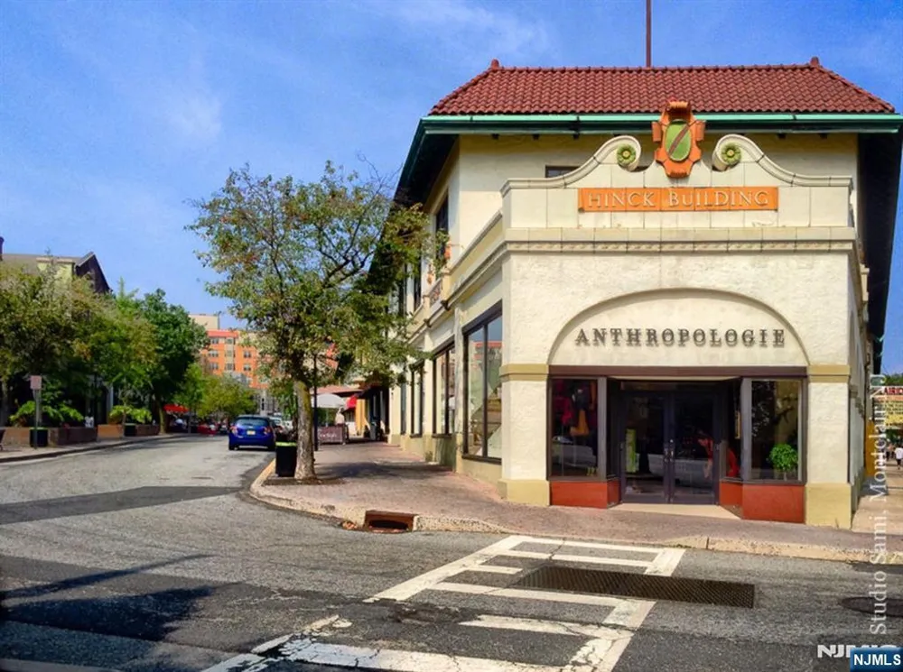 51-02 Greenwood Avenue 2A Montclair, NJ 07042