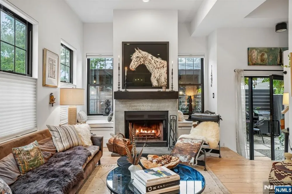 51-02 Greenwood Avenue 2A Montclair, NJ 07042