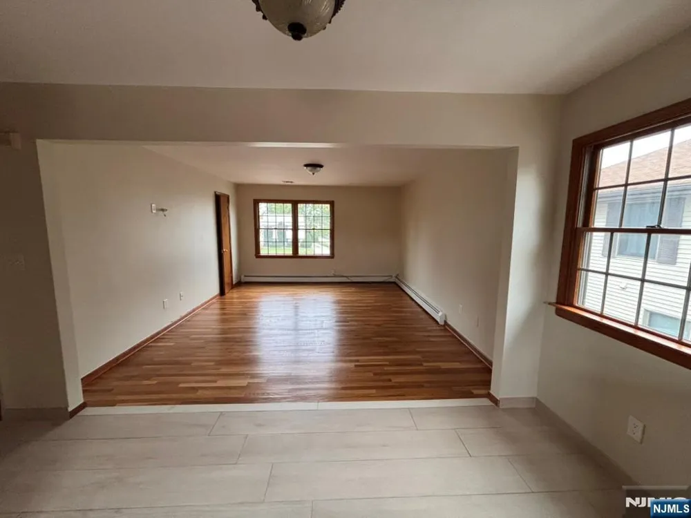 254 Phillips Avenue South Hackensack, NJ 07606