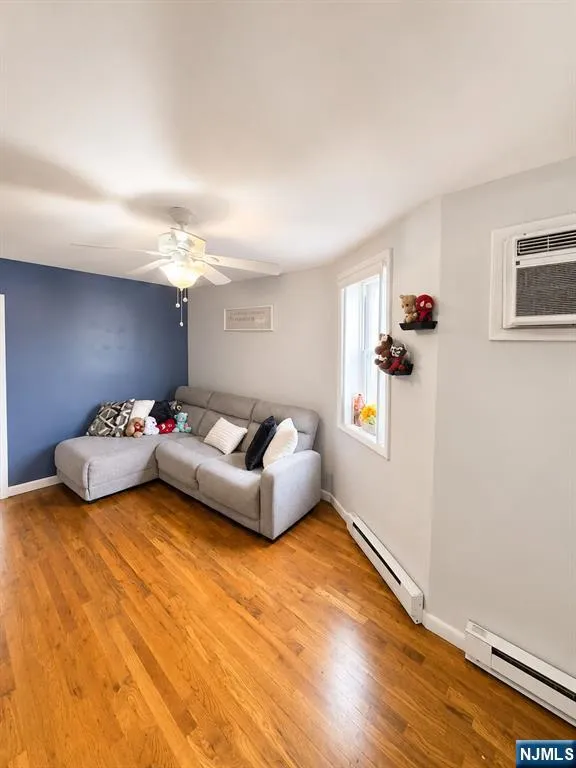 600 N 6th 5B 2nd Floor Newark, NJ 07107