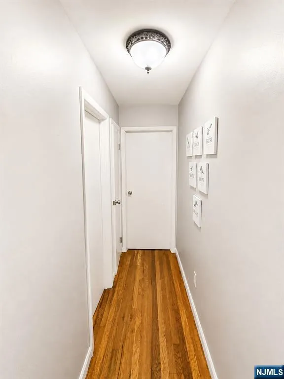 600 N 6th 5B 2nd Floor Newark, NJ 07107