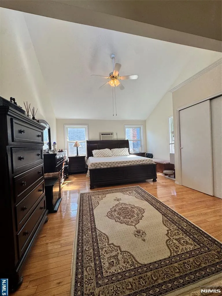 602 Studio Ridgefield, NJ 07657